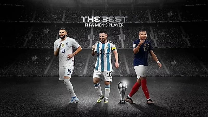 ميسي وبنزيما ومبابي يتنافسون على جائزة أفضل لاعب في العالم
