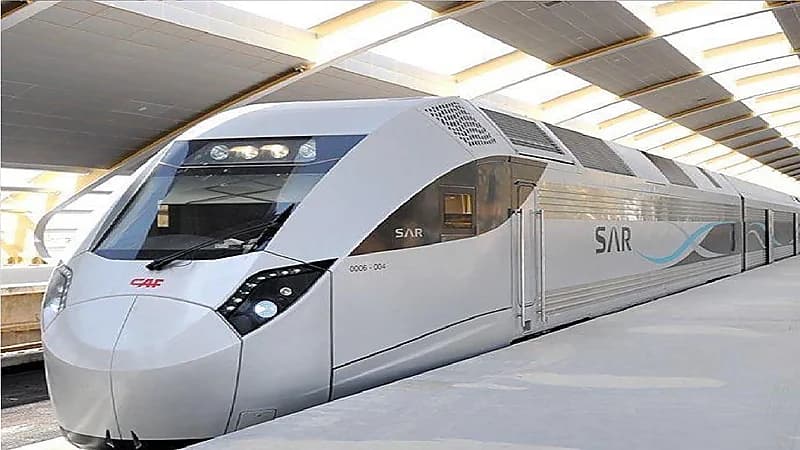 "سار" تدشن الخط الحديدي الرابط بين شبكتي الشمال والشرق