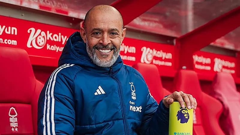 إقالة نونو سانتو من تدريب نوتنغهام فورست