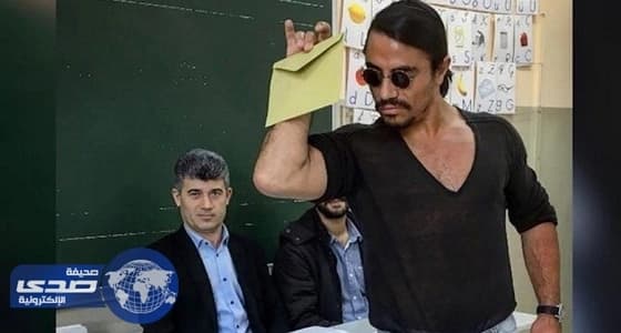 " حبيب الملح " يصوت في استفتاء تركيا