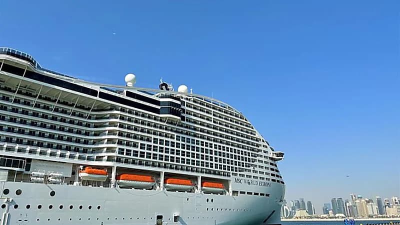 وصول أول فندق عائم إلى الدوحة لاستضافة جمهور المونديال