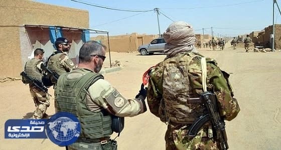 تفجير انتحاري بمعسكر للمعارضة السورية قرب حدود الأردن