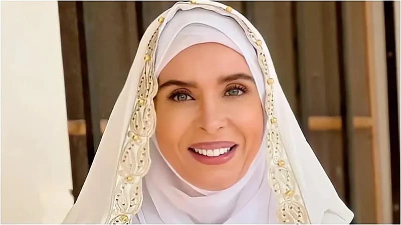 الراقصة دينا: "هتبرع بأعضائي للغلابة"