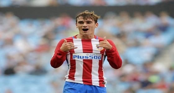 لاعبو المنتخب الفرنسي يحتفلون بعيد ميلاد جريزمان