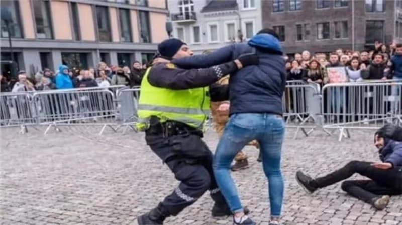 غضب واحتجاجات بعد حرق نسخ من القرآن الكريم في السويد