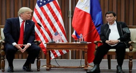 ترامب يشيد بالرئيس الفلبيني متحديًا جماعات حقوق الإنسان