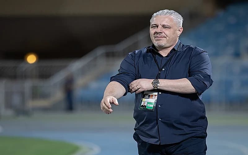 سوموديكا يقترب من الرحيل عن الشباب 