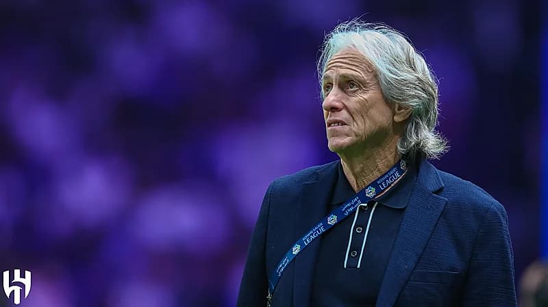 جيسوس يتواجد في مقر الهلال لإنهاء الإجراءات التعاقدية