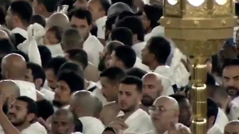 الكعبة المشرفة تغتسل بالأمطار ليلة 27 رمضان ..فيديو