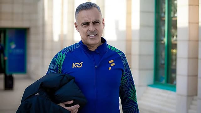 غوميز: غضبت من أخطاء مباراة الاتحاد ونصحت الحكم بالمراجعة