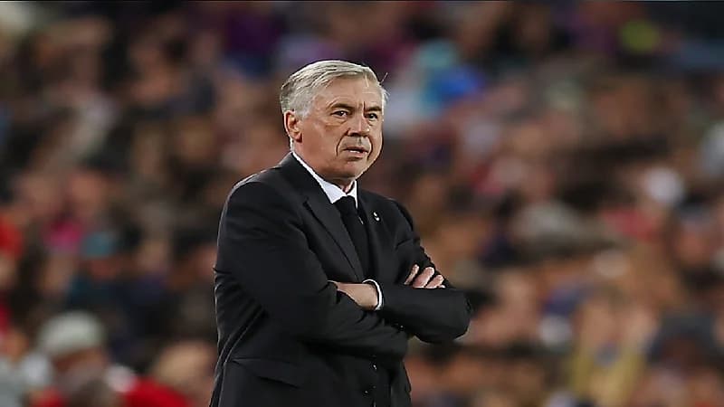 موقف طريف لمدرب البرازيل مع صحفية حاولت التحدث باللغة البرتغالية.. فيديو