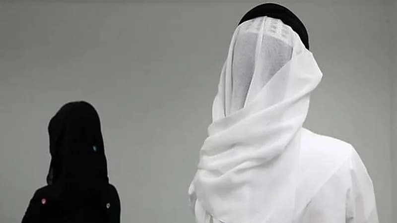 قصة رجل تعرض للضرب من زوجته بسلك كهرباء وحكاية آخر تنمرت عليه زوجته بسبب مرضه _فيديو