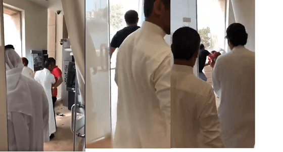 بالفيديو.. مضاربة بين شخصين فى نهار رمضان بأحد بنوك الرياض