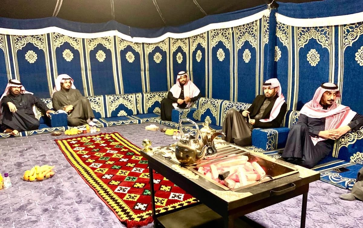 تحذير من " أبشر " بشأن تصاريح السفر الاستثنائية