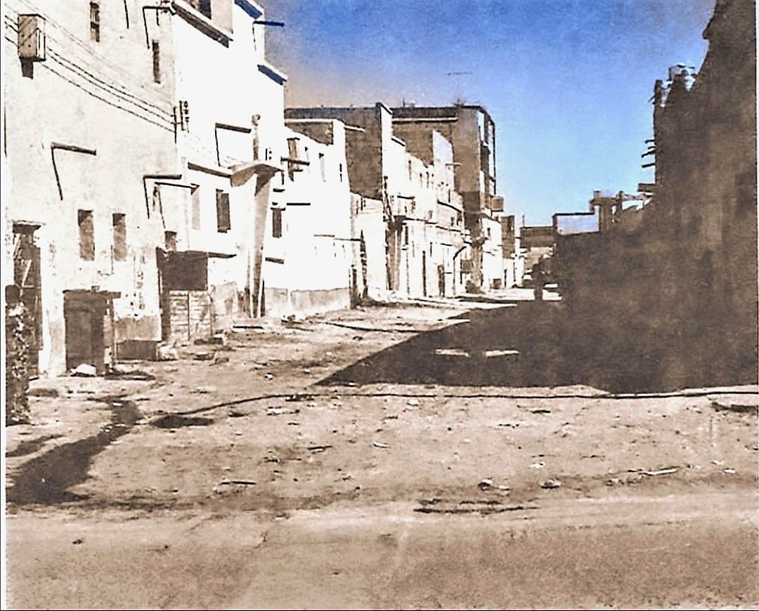 السكون في الحارات القديمة