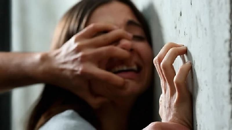 ذئب بشري يختطف فتاة ويغتصبها على مدار أسبوع