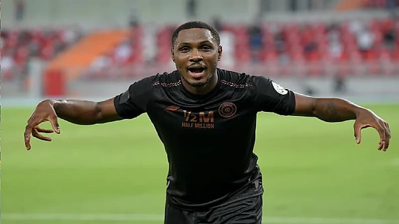 "إيغالو" يحتج ويرفض المشاركة في تدريبات الشباب