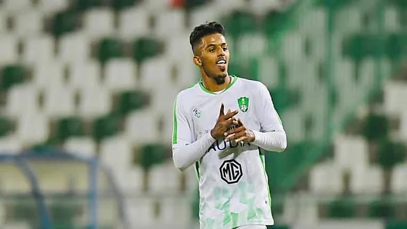 كشف طبي يوضح نوع إصابة عسيري ومدة غيابه عن الأهلي