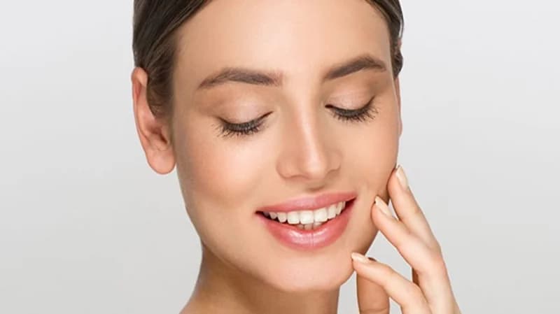 خلطات السكر للحصول على بشرة صافية قبل الزفاف