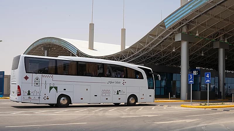 بالفيديو.. افتتاح منفذ سلوى الجديد الرابط بين المملكة وقطر