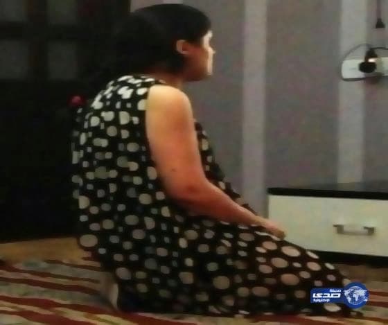 " حقوق الإنسان " تواجه " العمل " بعد مرور أسبوع على فصل 250 موظف