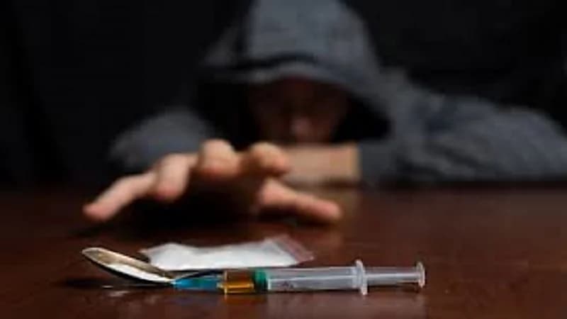 المخدارت تسبب تسمم الجهاز العصبي بسبب المواد الكيميائية