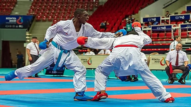 بالصور.. طارق حامدي يتأهل لنصف نهائي دورة ألعاب التضامن الإسلامي