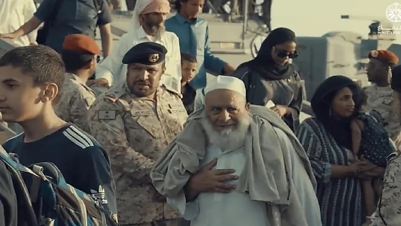 بالفيديو .. لقطات من رحلتي الإجلاء من السودان عبر سفينتي "مكة والجبيل"