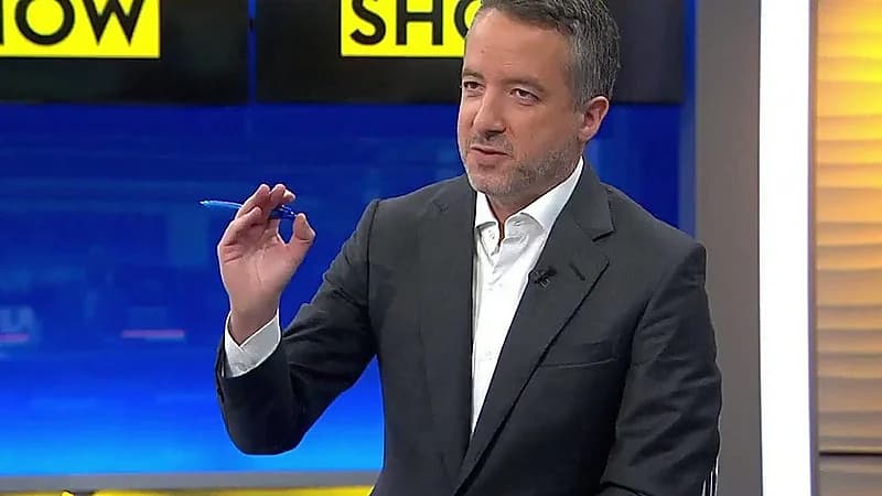 محلل بريطاني: ليس هناك منافسًا للمملكة في استضافة مونديال 2034