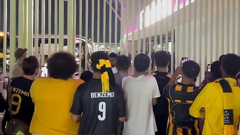 جماهير الاتحاد تطلق صافرات استهجان ضد رونالدو .. فيديو