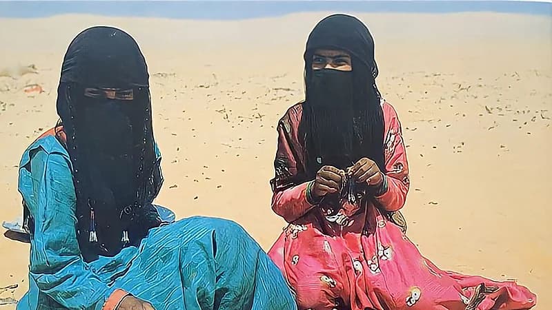 من زمن فات .. نساء من بادية الربع الخالي قبل 44 عامًا