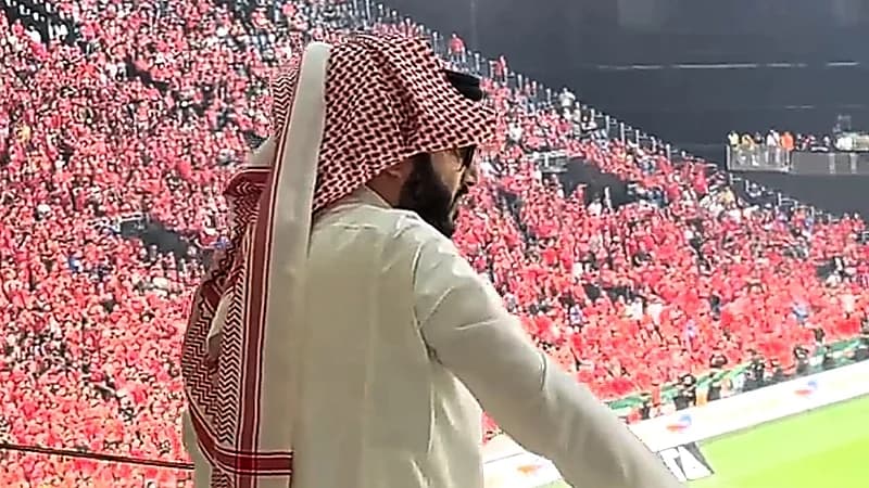 تركي آل الشيخ يتفاعل مع مجريات كأس السوبر الإفريقي .. فيديو