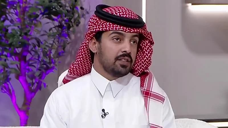 شاب يروى قصة تبرعه بكليته لفتاة يتيمة لا يعرفها .. فيديو