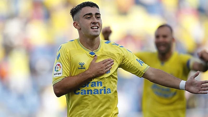 الهلال يجدد محاولاته لضم نجم لاس بالماس