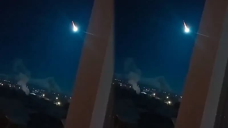 مشهد مثير لـ شهب ناري يشق السماء إثر احتراق كويكب.. فيديو