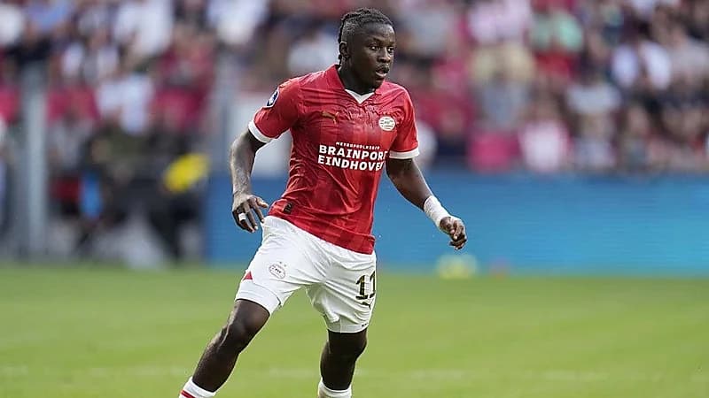 الهلال يسعى لضم باكايوكو بديلاً لنيمار