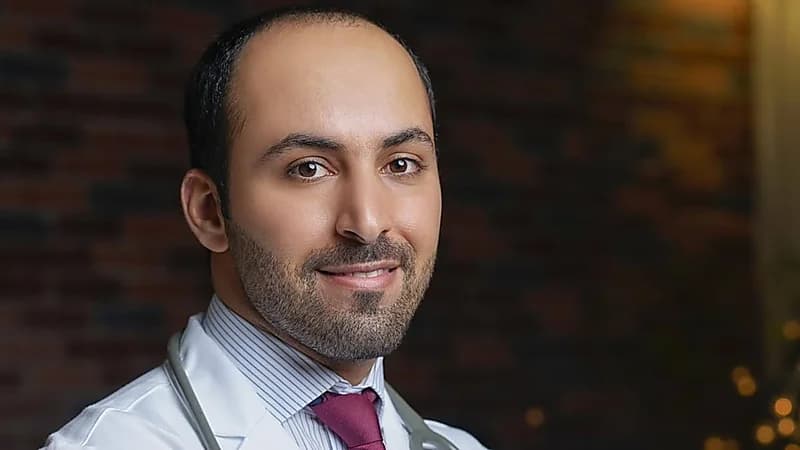 استشاري: متابعة الأسهم باستمرار قد تؤدي إلى أعراض جسدية ونفسية