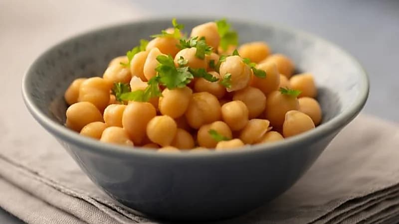 الحمص يعزز صحة الأمعاء والعظام