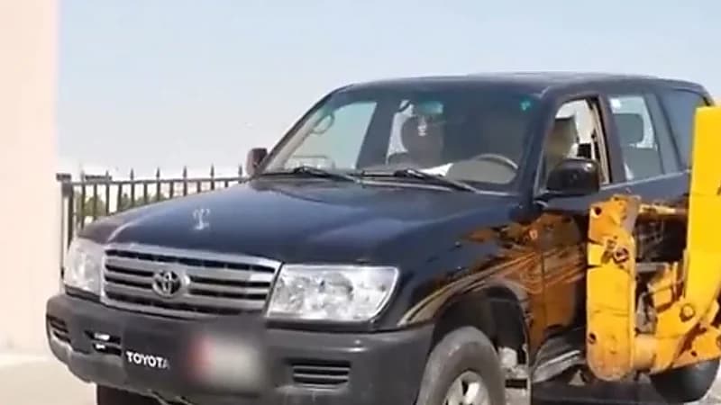 فرم سيارة مفحط في قطر بعد ضبطه يمارس التفحيط.. فيديو