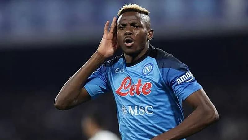 مفاوض الهلال لم يقابل أوسيمين حتى الآن والغموض يحيط بالصفقة