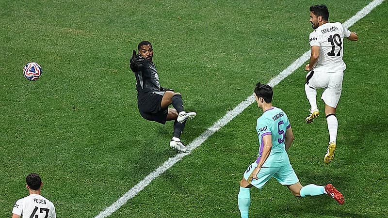 مانشستر سيتي يضرب العين بسداسية ويتأهل إلى دور الـ16