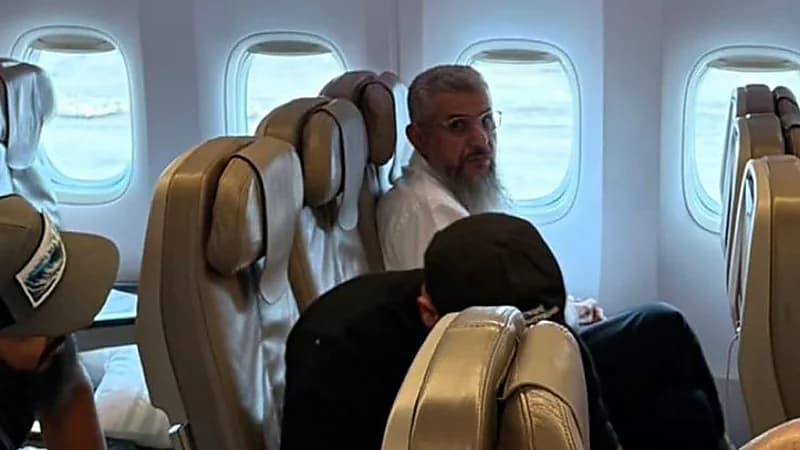 بعد أكثر من عقدين في السجون الأمريكية: حميدان التركي يعود إلى الوطن  .. فيديو