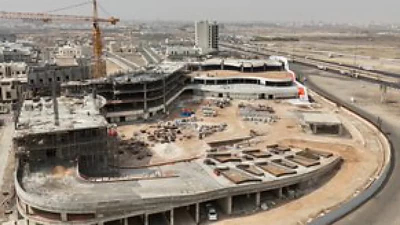 إضافة فندق جديد ضمن مشروع المول التجاري الفندقي بالمدينة المنورة .. صور