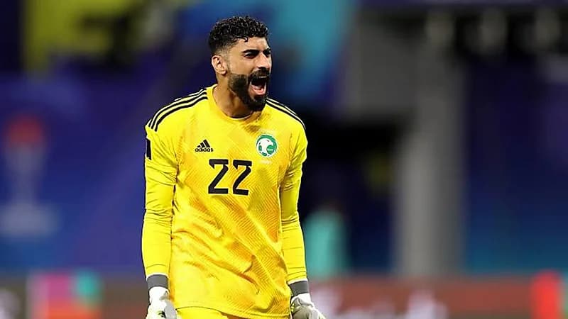 القادسية يتمسك بالكسار: والهلال يترقب موقف الحارس