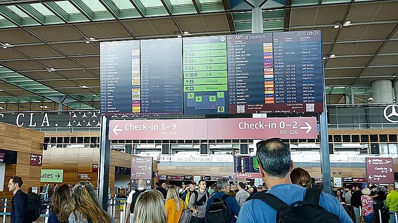 هجوم إلكتروني يعطل مطارات أوروبية كبرى ويؤخر الرحلات