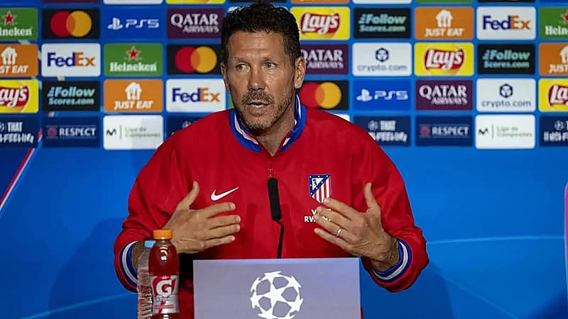 إيقاف مدرب أتلتيكو مدريد بعد طرده أمام ليفربول
