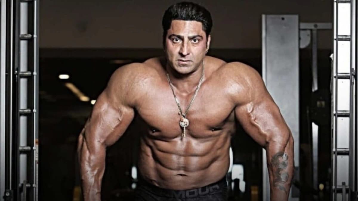 وفاة لاعب كمال الأجسام الأسطوري فاريندر سينغ غوهمان بطريقة مأساوية