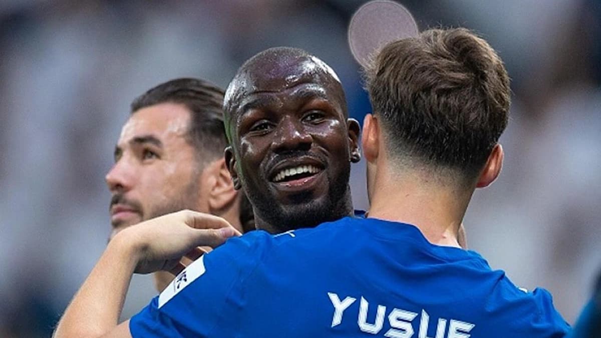 الهلال يدخل التاريخ  بتسجيله 500 هدف خارج ملعبه
