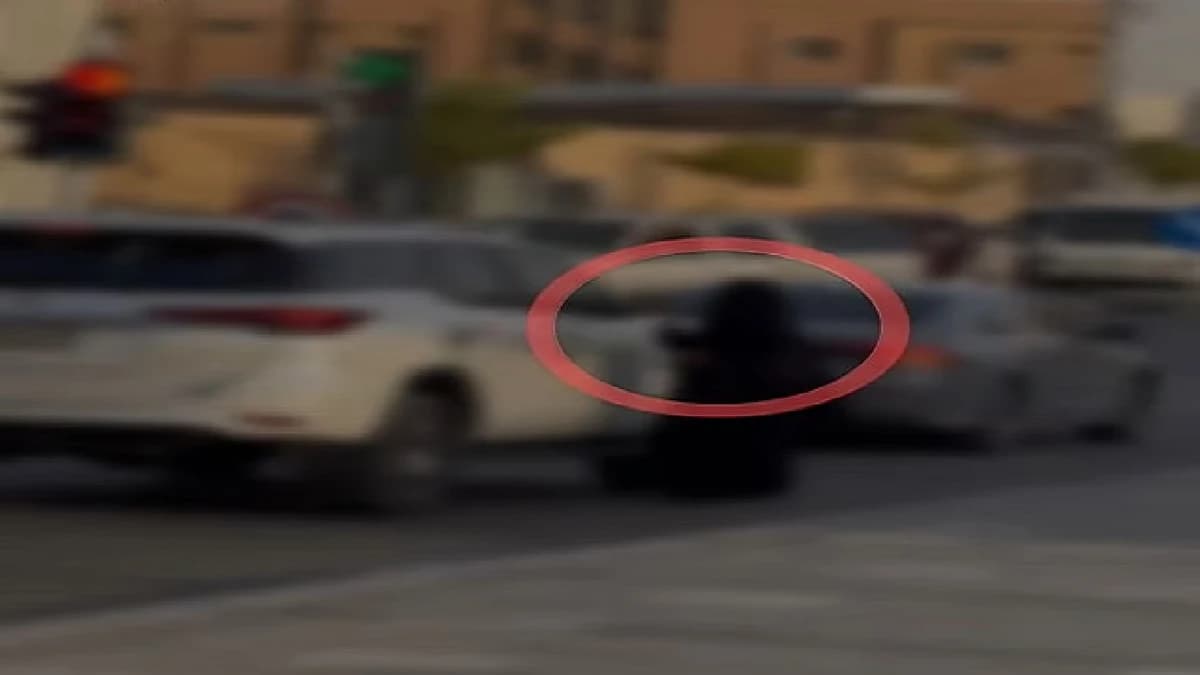 دوريات الأمن تضبط عدداً من المتسولين بالرياض.. فيديو