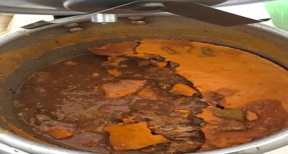 بالصور.. إتلاف 20 كيلو مواد غذائية وإغلاق 5 محال بالبيداء